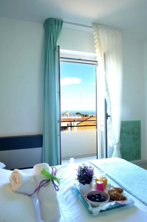 Hotel Santoianni San Martino in Pensilis Zimmer foto